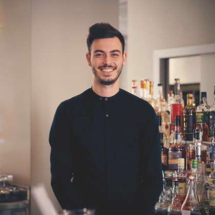 Il Il bartender Nicolò Raviglione