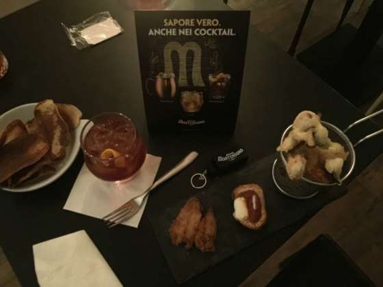 Cocktail Montenegroni by Amaro Montenegro con abbinamento food by Milord
