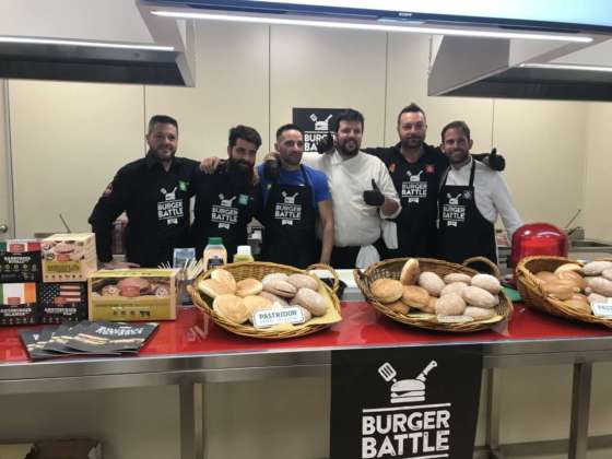 Concorrenti Burger Battle presso la sede Ristopiù Lombardia, Milano