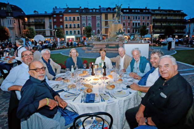 Tavolo ospiti con Franco Cerini, Danilo Bellucci, Michele Di Carlo e Rodolfo Guarnieri