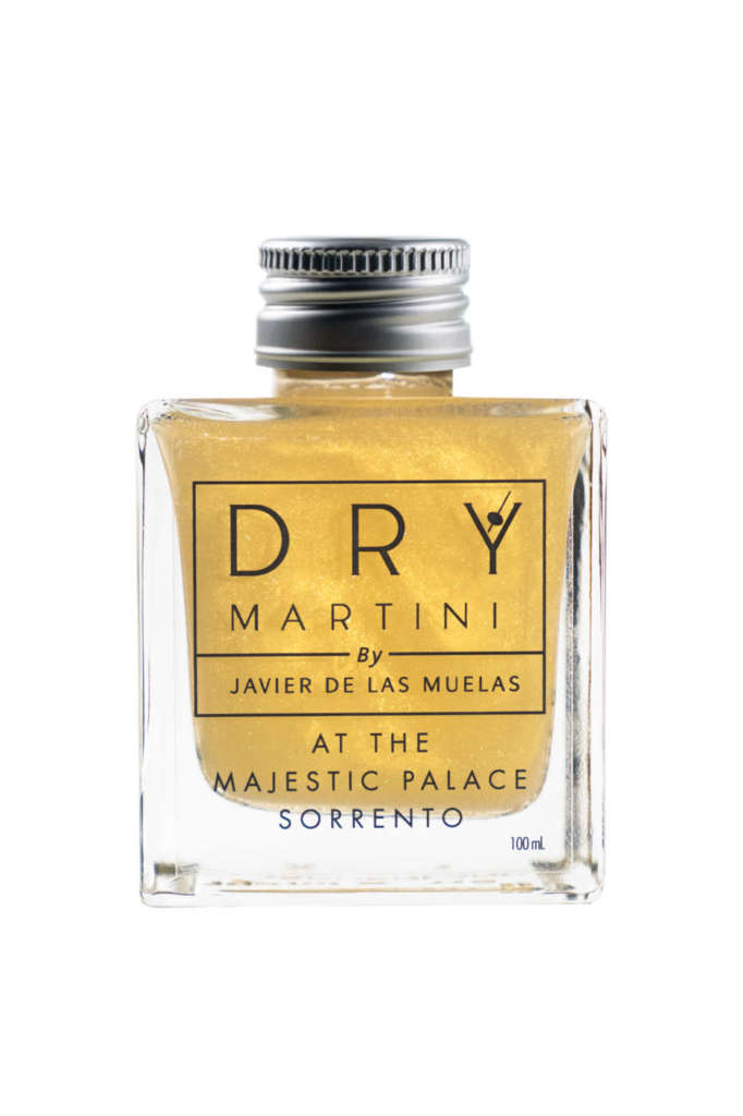 Golden Heritage, drink con polvere di stelle, del Dry Martini Sorrento